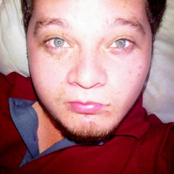 LouisMendez's tweet photo. Fuck off everyone! http://t.co/pR5N3HttVT