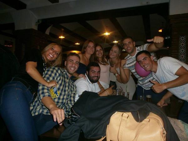 fabiola_gf's tweet photo. Partyy🎉🎉 me encantoo😃😊💖 http://t.co/xZLNnWZkvI