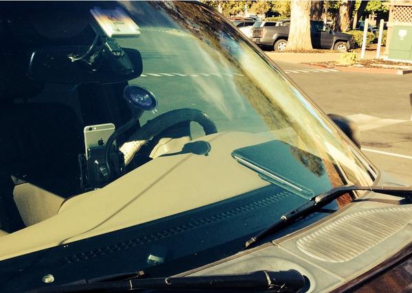 pleasantonpd's tweet photo. Another example of how NOT to #HideItLockIt - #HILIOLI http://t.co/ga4JRh4XBp