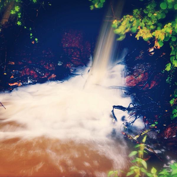 Waterfall pic 😀 #photography #beautiful #dapper #water #CanonCaptures