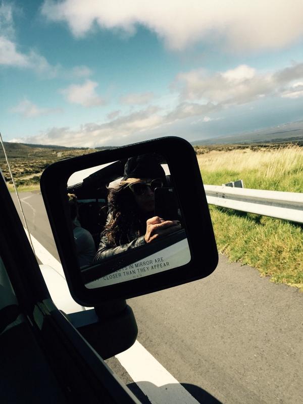 IamStevenT's tweet photo. HALEAKALA MAUI MT. SURFING...SELFY THIS WAY... http://t.co/gqoUmJprXC