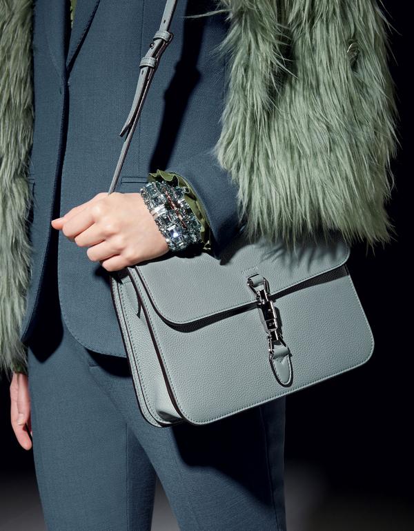 Fremzychuks's tweet photo. @gucci: Crystal blue persuasion you can wear. #gucci http://t.co/3NZpb4z5hE