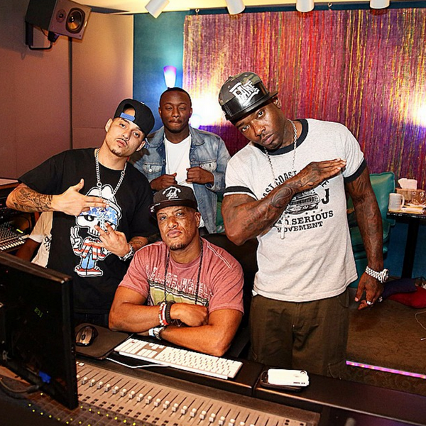 SpaceGoastMusic's tweet photo. Putting in work at Private Island Studios in #LA! http://t.co/0bYEldVzOR