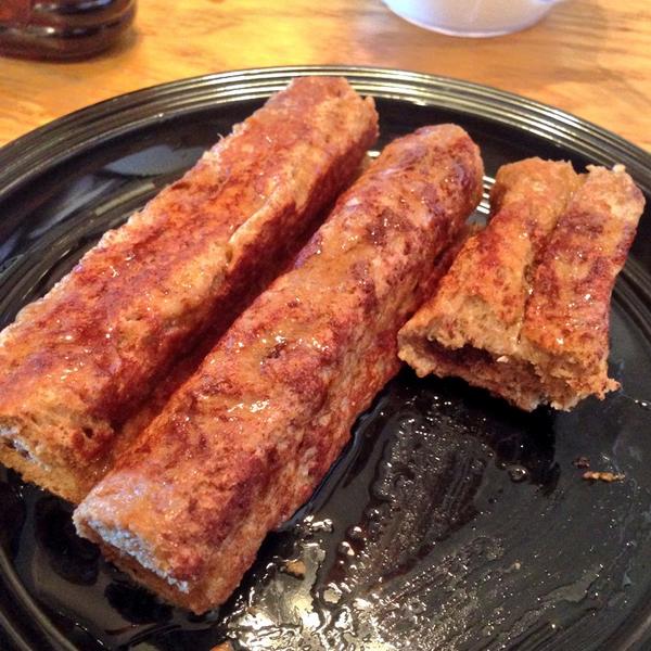 Lizzcastle's tweet photo. Nutella Stuffed French Toast 💣👌 http://t.co/SkwMy0YUGJ