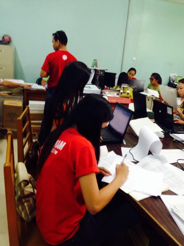 CaritasManila's tweet image. Enabling the #YOUTH thru #EDUCATION and #VALUESformation

Our scholars paying it forward thru #VOLUNTEERISM