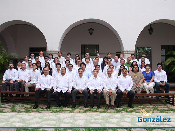 IngTonyGonzalez's tweet photo. El espíritu del trabajo en equipo y conocimiento es el que nos impulsa a trabajar en formación de los jóvenes. http://t.co/8qvIzTnh6a