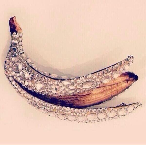 vibing's tweet photo. Pretty girls with dead personalities http://t.co/VEA78u1m4k