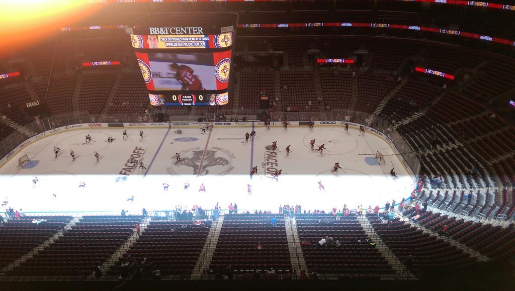 Bz3MYnUCMAABh5J.jpg:large