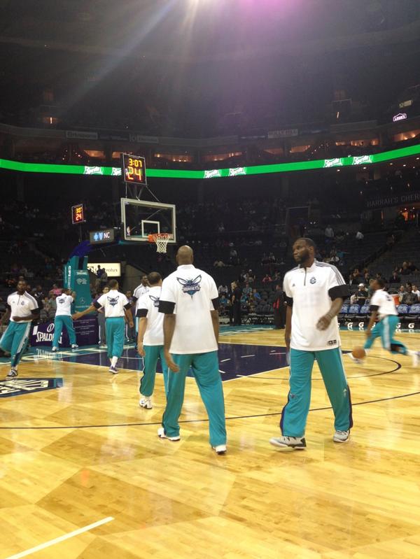 hornets tweet picture