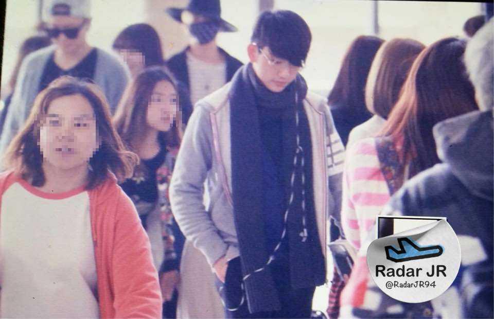 Bz3VstoCUAEtA_z.jpg:large