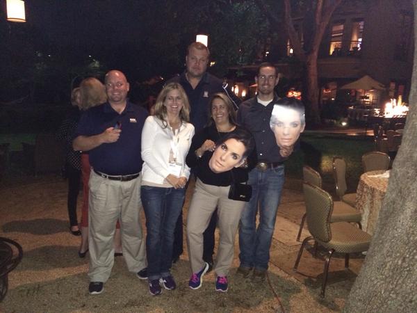 dstacer1's tweet photo. #cosentialwow2014 #teambullock #fourseasons http://t.co/OSik58FzfB