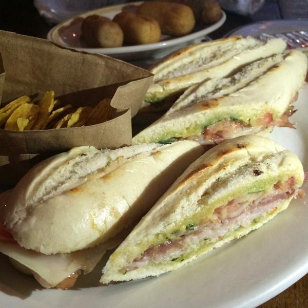 kriziadlp's tweet photo. I need to find out how to make cilantro mayo. It's too good to be that simple. @TintayCafe #Miami #Foodie #Foodporn http://t.co/x7Ufh1oCgg