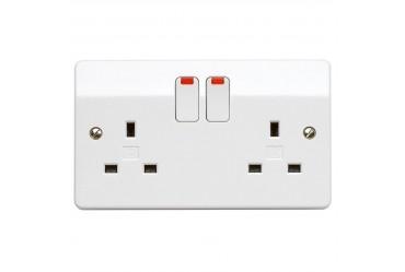 WeSellElec's tweet image. New #MKElectric Logic Plus #SwitchSocket added to WSE! View Our Range Now! bit.ly/1g0wWP9 @UKBusinessRT
