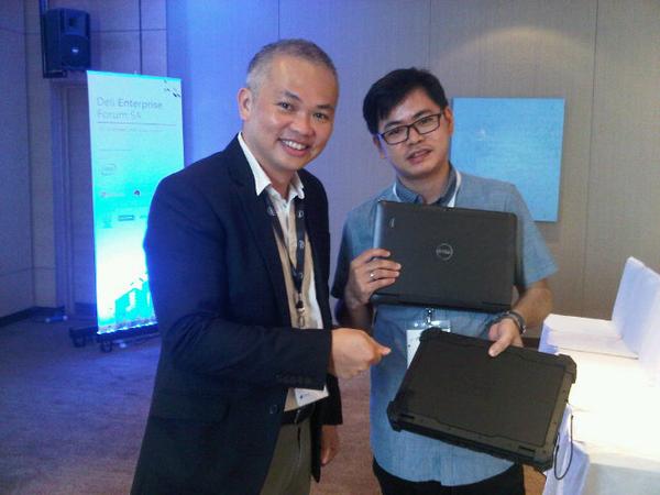 Fredy_Andika's tweet photo. Great presentation with DELL Rugged #MyDEFGeek #DEFSA i wish i can have that one :) @DellBizSA http://t.co/24zNDHltQZ