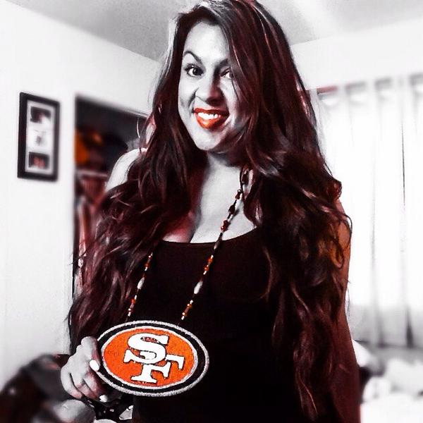 arielhoney07's tweet photo. #Niners love those boys! #WeBeatTheRAMS #49erFaithful http://t.co/3u4TovSZVZ