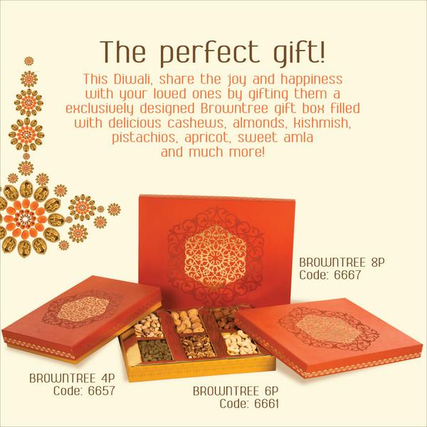 BrownTreeStore's tweet photo. Exclusive #gifthampers with goodness of #nuts &amp; #dryfruits fr a #healthy #Diwali. #ShopOnline: http://t.co/DgrkXDH2lI http://t.co/Zn9WkzORgE