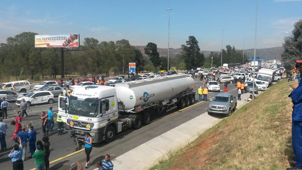 Accident on N12 Alberton Page 2