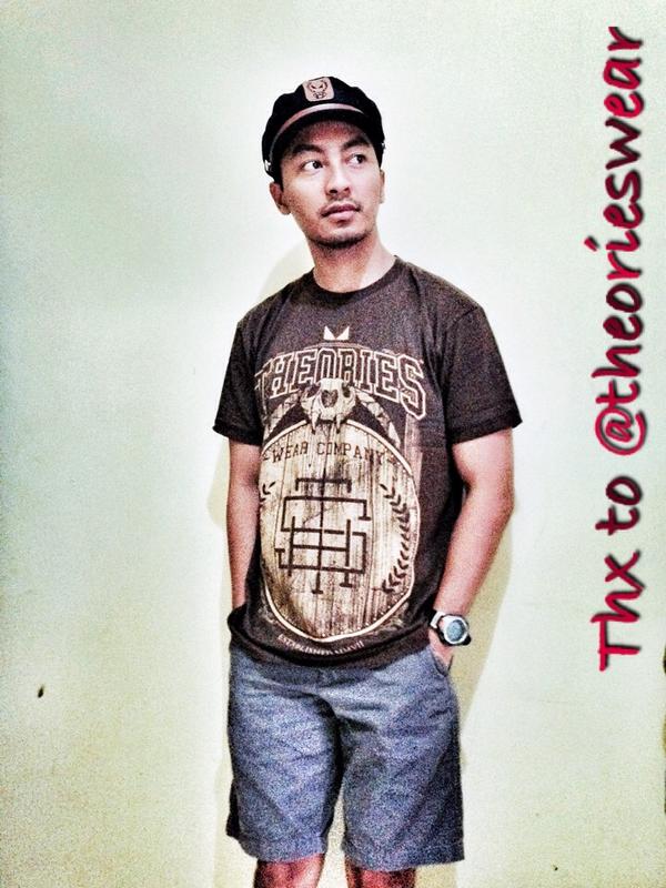 Fadhika_R's tweet photo. Big thx yo @THEORIES_WEAR http://t.co/0ewFr0fXwZ