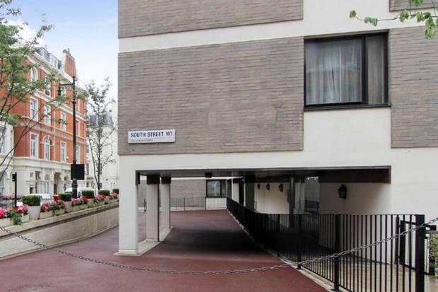 Embedded image permalink