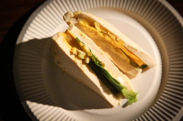 東京喰種カフェの まずいサンドイッチ のクオリティが高すぎてマジでくそまずい 食品衛生のプロが すげえ と驚いた理由とは Togetter