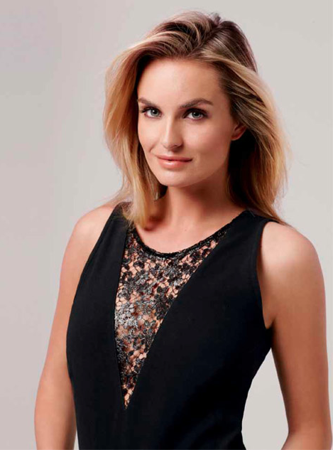 Caroline_Biss's tweet photo. nieuwe Inizio feest &amp; cruise collectie beschikbaar in winkels en online 
http://t.co/9wS4AnbgKX http://t.co/mIKW6JdWXX