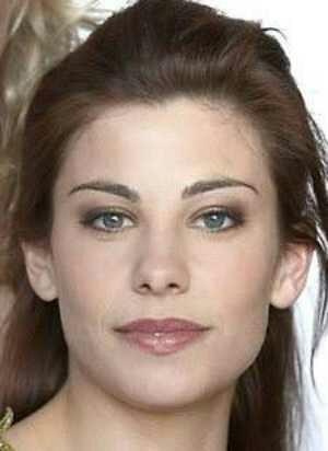Happy birthday
Brooke Satchwell zum 34.
 
Australien, 1980 