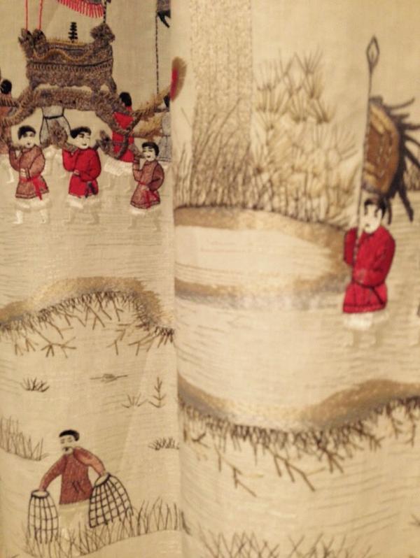 Ready for take off: #residence #masterclass <a href="/Nina_Campbell/">Nina Campbell</a> in Amsterdam #ResidenceNL @WvAarssen fabrics and wallpaper