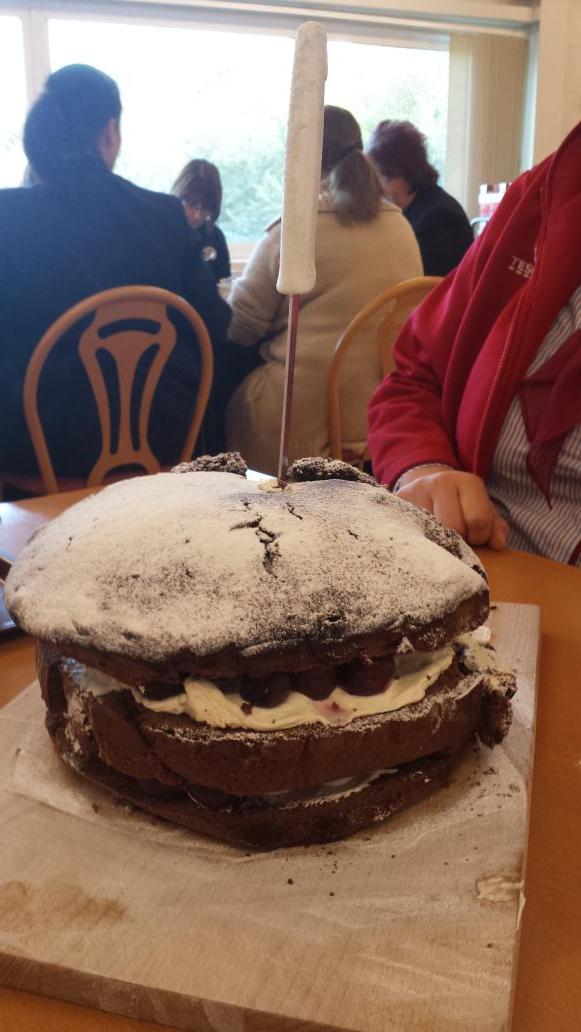 Cake for lunch#dietgoingwell