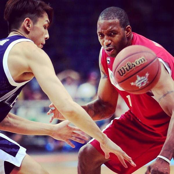 TMACinCHINA's tweet photo. 【Photo】GAME4 | 
T-Mac TEAM vs Dongguan TEAM | Tracy McGrady（Photo by:Osports）2014.10.12 @Real_T_Mac http://t.co/41H16MGV9E