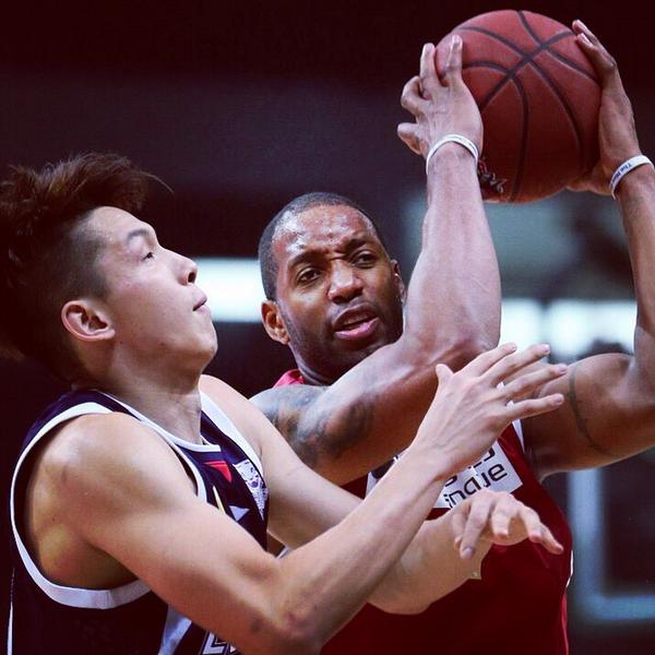 TMACinCHINA's tweet photo. 【Photo】GAME4 | 
T-Mac TEAM vs Dongguan TEAM | Tracy McGrady（Photo by:Osports）2014.10.12 @Real_T_Mac http://t.co/41H16MGV9E
