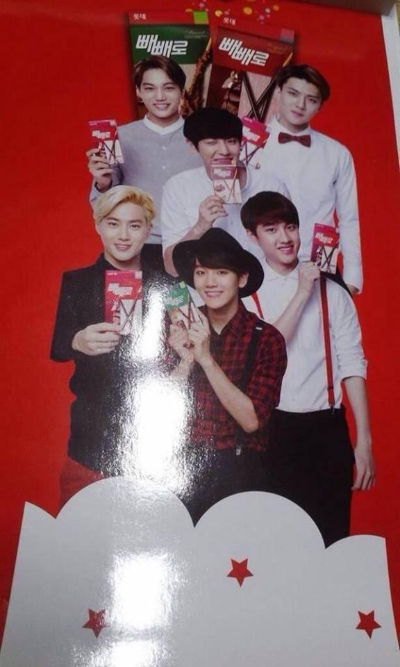 01_baek's tweet photo. [FANTAKEN] 141013 EXO-K for Lotte Pepero 

cr: 412502522 

-JD http://t.co/iXwE9ggXcS