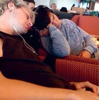 Calum the type of BF tweet media