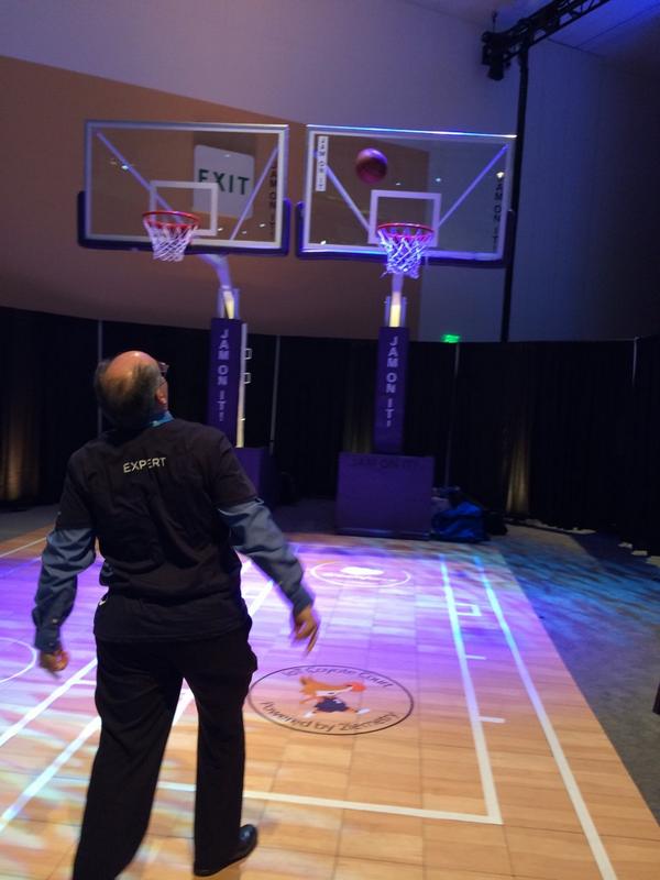 IoTCoyote's tweet photo. Who is gettin' his Jam on? @charlieisaacs is gettin' his Jam on! #devzone @2lemetry #DunkForce http://t.co/bkrx28riNB