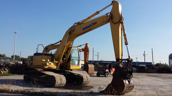EquipmentAll's tweet photo. KOMATSU PC200LC-7 FOR SALE http://t.co/EIPJXdHQK9