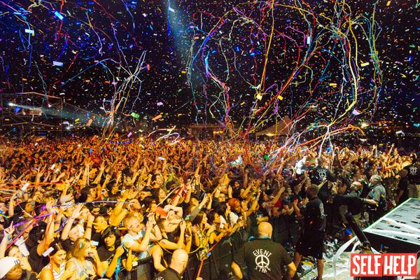 adtr's tweet photo. #selfhelpphilly Photo: @elmakias http://t.co/lnRRfYjRbt