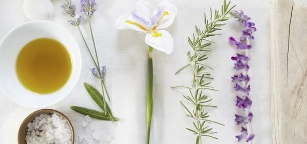 SpiritualNurse's tweet image. Feng Shui Your Way To Financial Success  #ClearClutter 
mindbodygreen.com/0-15659/feng-s…