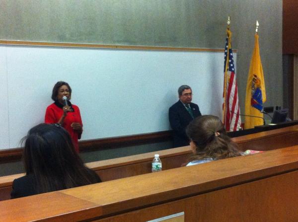 RCNJDems's tweet photo. Thank you, Senator Cunningham, for visiting #RamapoCollege to discuss higher education this afternoon! #RCNJ http://t.co/Eyw1ALtAEb
