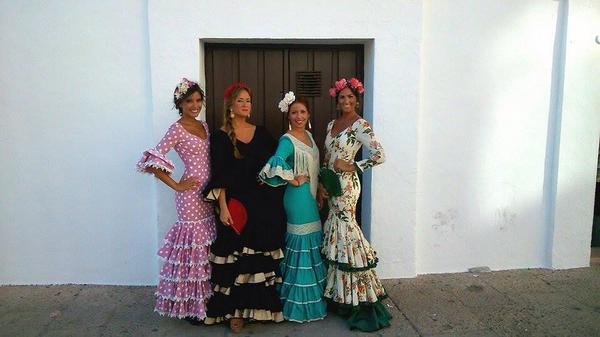 Aquí os dejo otra foto! Muy buenas noches! #moda #modaflamenca #octubre #flmenco #malaga #andalucia