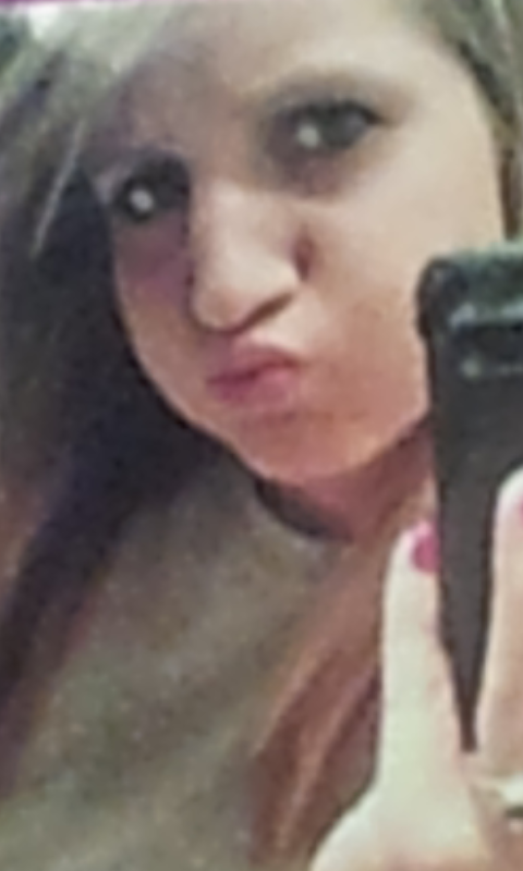 Weatherthestorm's tweet photo. Wen u mom tell u she taking u 2 applebees 4 u birthday http://t.co/4Ifxh6WD2j