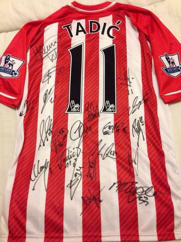 harryvermeegen's tweet image. Woensdag 19.00 uur  bekendmaking van de winnaar van het Tadic-shirt! @Voetbalpings #southampton