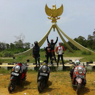 GOd job komunitas @scoopy_bpn sampai juga di perbatasan indonesia - malaysia <a href="/BalikpapanTL/">Balikpapan Timeline</a> cc <a href="/HondaBalikpapan/">Kredit Motor Honda Balikpapan</a>