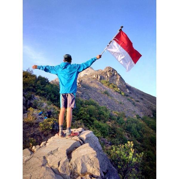 michaelrio17's tweet photo. Hidup adalah soal keberanian menghadapi yang tanda tanya.Tanpa kita bisamengerti,tanpa kita bisa menawar.@_SoeHokGie http://t.co/o4JhSLoJ9U