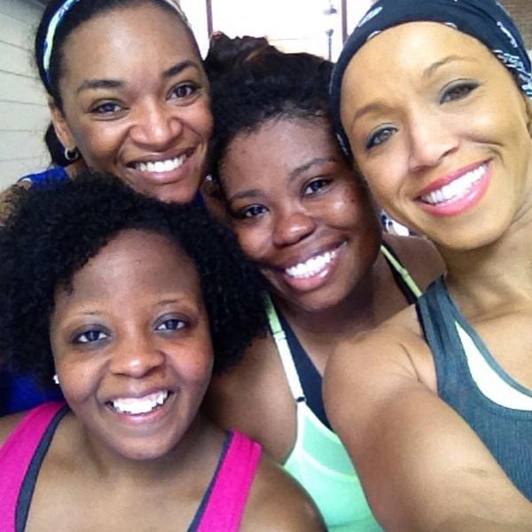 Basheerah_Ahmad's tweet photo. Me and the crew, working out like soldiers!!! #360transformation #motivation #sports #fun http://t.co/yuqDlxei8p