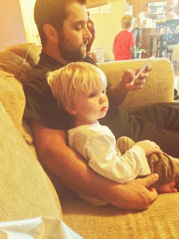 BrookeShuman_'s tweet photo. My heart melts! ππ #sweetnephew #UncleCasey @kyleegregory22 http://t.co/XamFnraM60