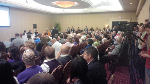 MatSiscoe's tweet photo. At the @JCIStCatharines Mayoral debate. Kudos to the JC's! #StCath is engaged! #VoteSTC14 http://t.co/A8qmwORwtN