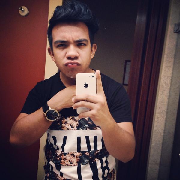 DaveReynoso's tweet image. En México DF #2single #2sencillo 🎤🎵