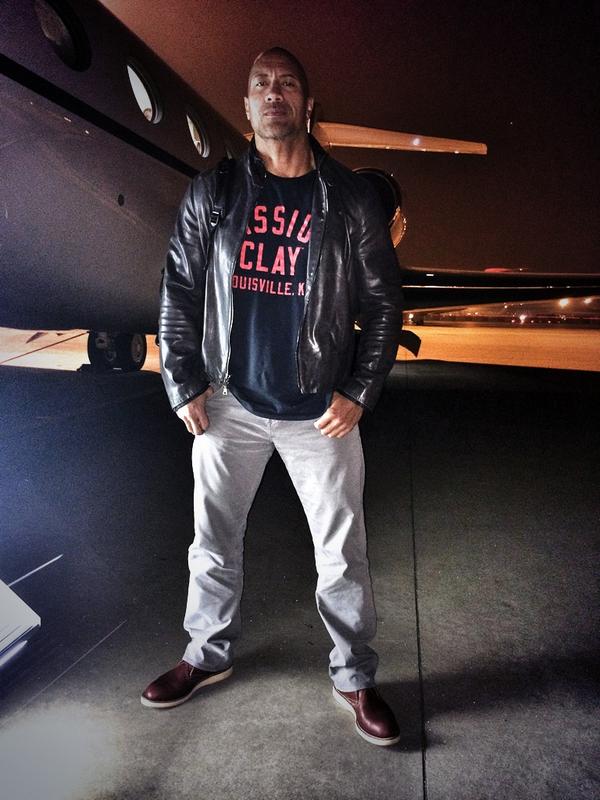 dwayne johnson tennis shoes