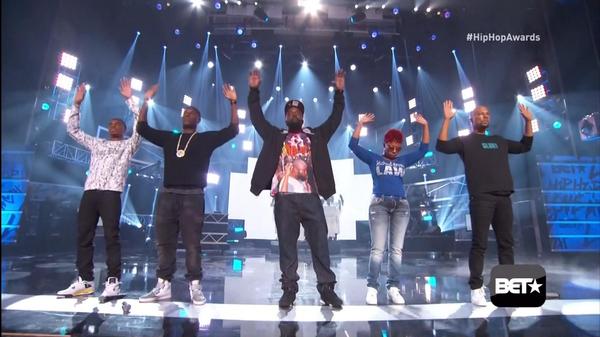theFLYinHAWiian's tweet photo. Very.Dope.  http://t.co/LSOjWro5LL