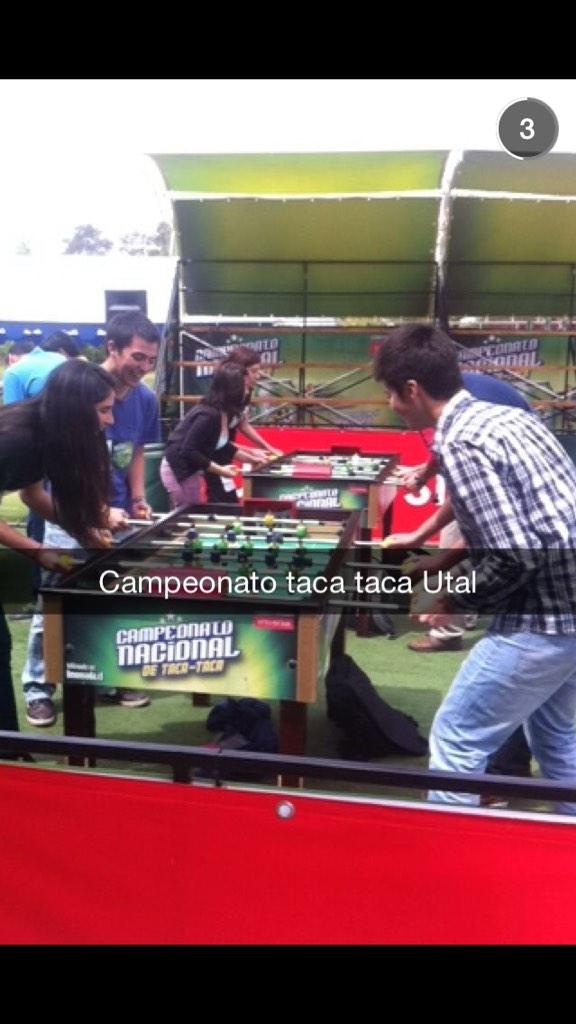 Correa_Checho's tweet photo. Campeonato @BetoMardones @VicenteOG @AntoPerezS #limonsoda #tacataca http://t.co/8vXcK9oEW8