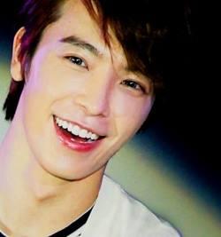 Happy BirthDay Lee Donghae ^^    